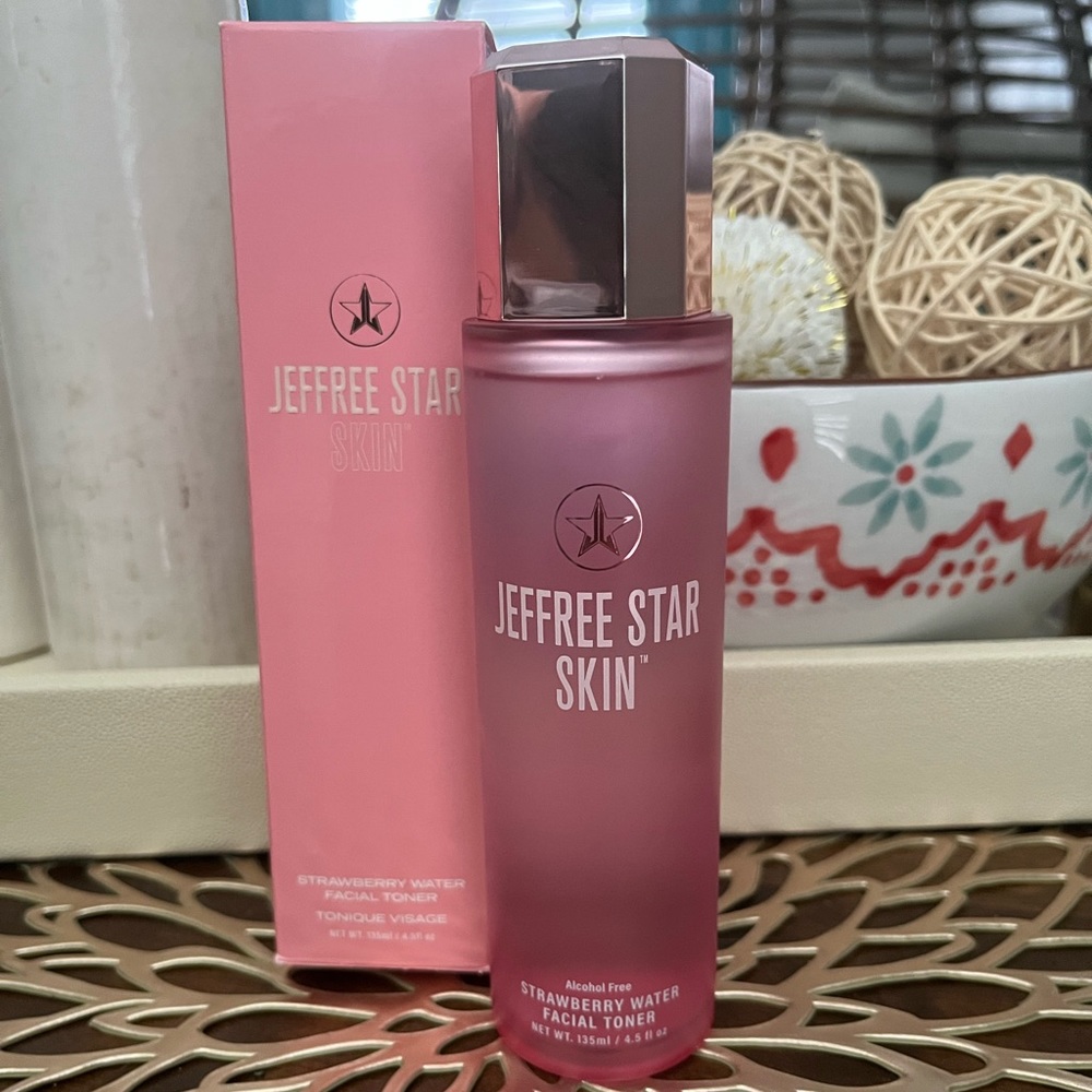 Jeffree Star Skin Strawberry Water Facial Toner